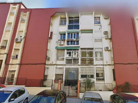 Piso en calle Ronda de Alfareros, 2